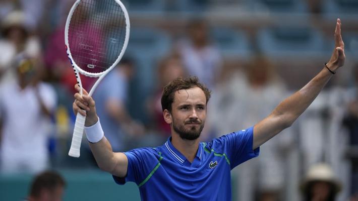 纪录性支出 纪录性支出