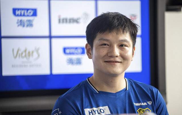 被对手打成 被对手打成